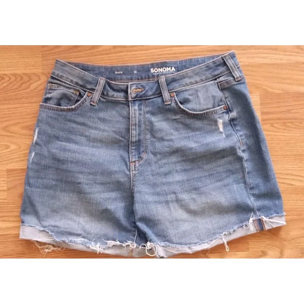 Sonoma Women's Light Dark Wash Shorts (Size: 12) (Lot of 2) Used